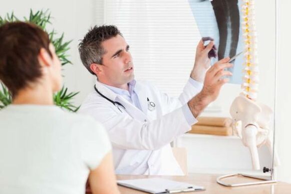 Een beroep op een specialist voor cervicale osteochondrose