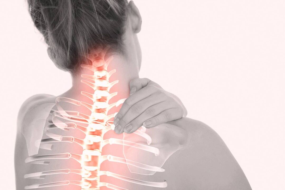 pijn in de cervicale wervelkolom als gevolg van osteochondrose